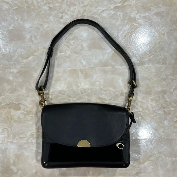 Coach Dreamer Shoulder Bag